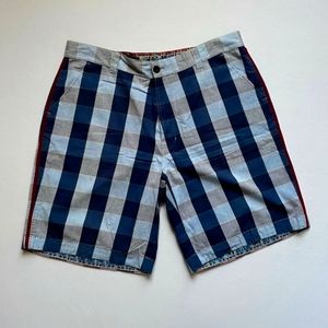 ROBERT GRAHAM Burmuda shorts, size 36, blue plaid men's flat front, lightweight
